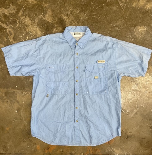 Columbia PFG(performance fishing gear) blue half shirt (105 size)