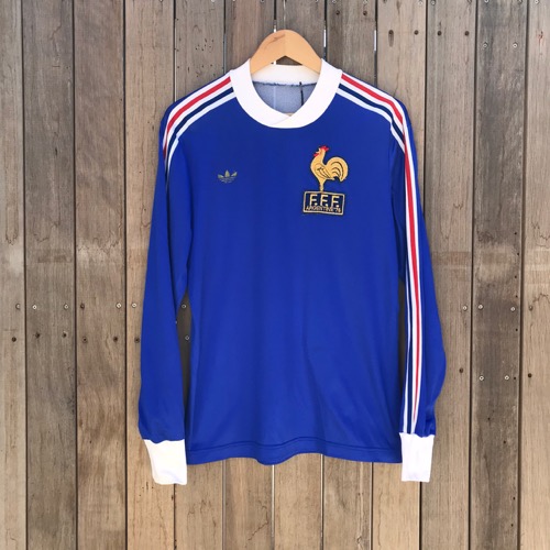 80s Vtg adidas soccer jersey(100~105size)