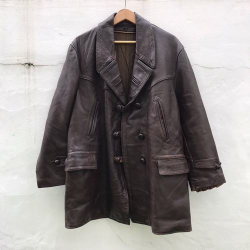 40s Vtg French double breasted leather coat (105)