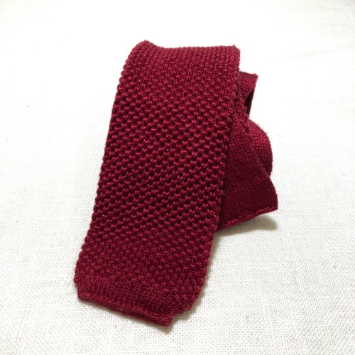 knit tie