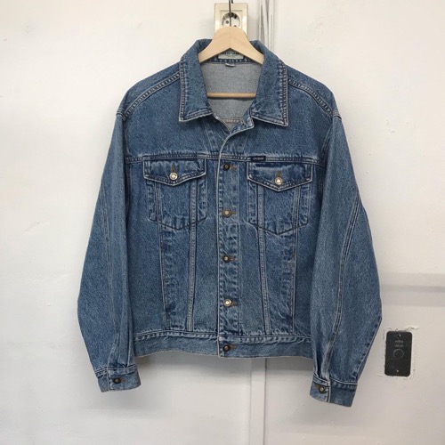 90s guess denim trucker jacket Korea made (105)