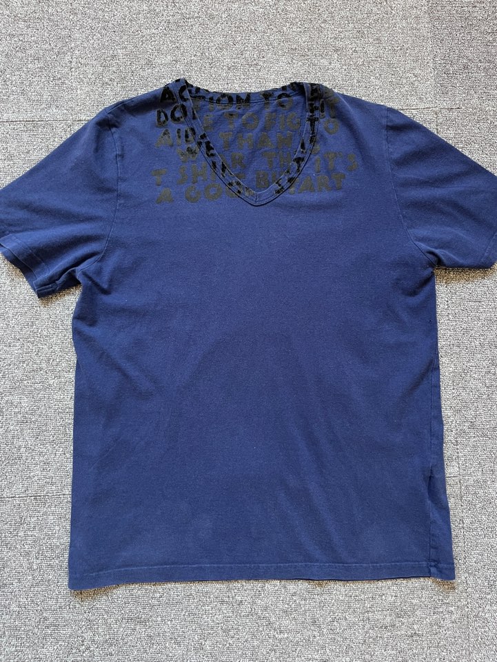 maison margiela AIDS tshirt (M size, 90-95 추천)