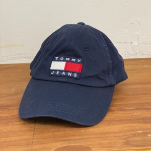 tommy jeans cap (free size)