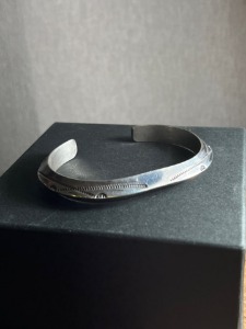 REDRABBIT TRADING co sterling silver bangle
