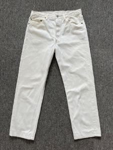 90s levis 501 white jeans (33 inch)