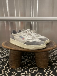 autry medalist grey sneakers (42 size, 265mm-270mm 추천)