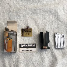 vintage ronson table lighter (deadstock)