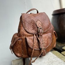 villige tannery leather backpack
