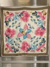 kiton silk scarf (87cm x 89)
