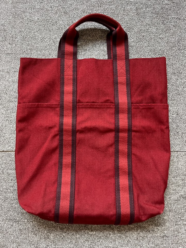 old hermes long fourretout (red)