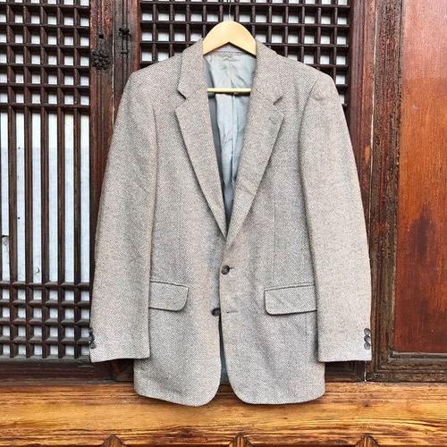 Calvin Klein herringbone tweed 2B jacket (95 or women free)